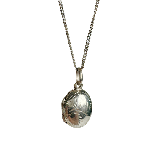 Non-handcrafted Necklaces & Pendants